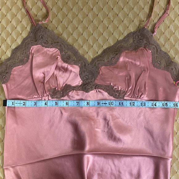 Gold Hawk 100% Silk & Lace Tunic In Cameo Pink - Picture 10 of 13